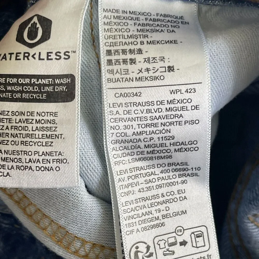 Levis levi 550